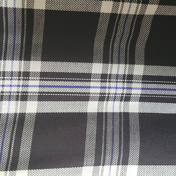 Lauren size 3X plaid short sleeved top. - Picture 2 of 3